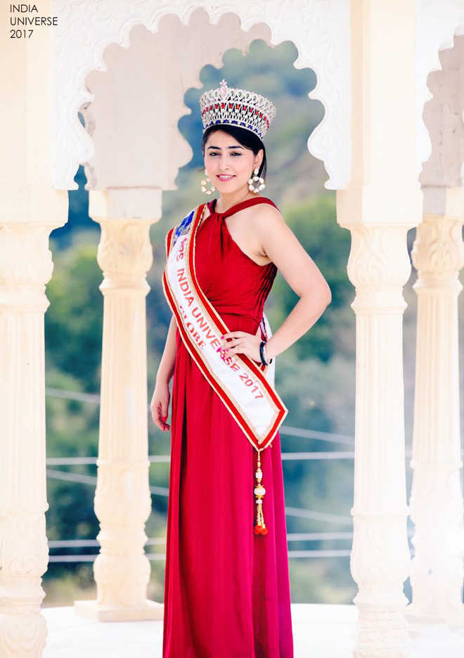 Mrs  India Universe-Globe 2017