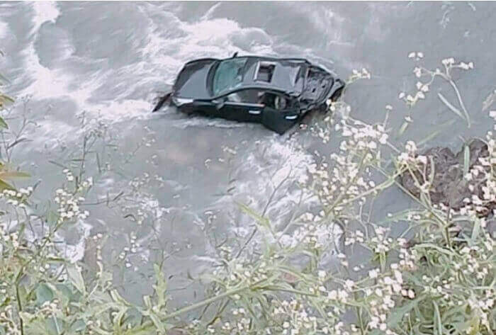 car fell in Beas river