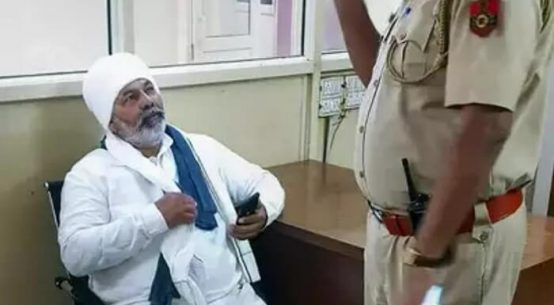 Rapak tikait ko dil dil dil li liye police ne