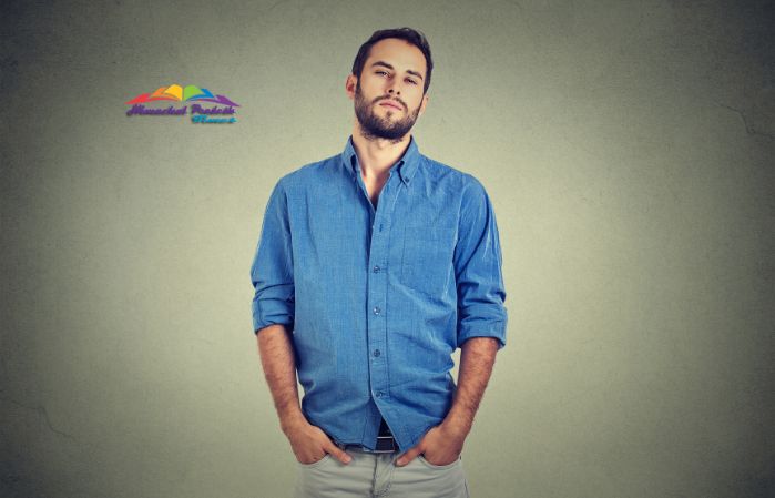 Blue Shirt Combination Ideas for Men And Women - Boldsky.com